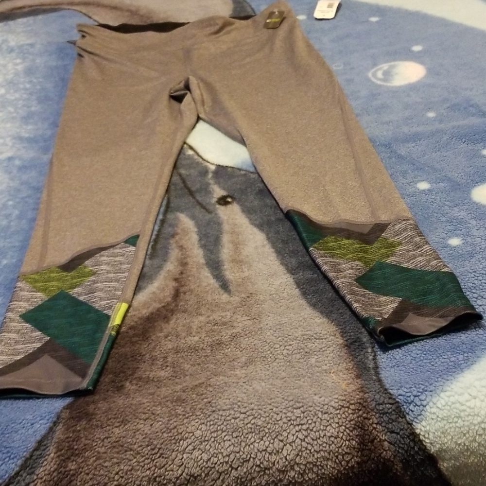 Woman's workout leggings